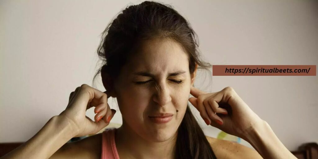meaning of itchy ears