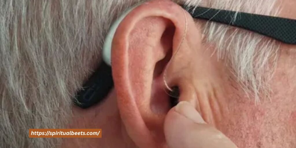what does it mean when right ear itches